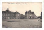 ST MENEHOULD L HOTEL DE VILLE ET LA CAISSE D EPARGNE - Sainte-Menehould