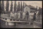 BERGUES - La Pêche à La Ligne Au Pont De Bierne - Bergues