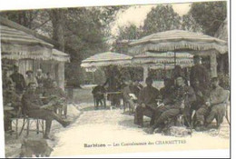 BARBIZON  LES CHARMETTES Un Groupe De Braves En Convalescence - Barbizon