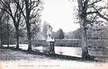 Rambouillet - Le Château, Dans Le Parc - Rambouillet (Castillo)