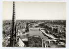 CPSM  PARIS La Flèche De Notre Dame Et La Seine - The River Seine And Its Banks