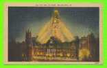 PHILADELPHIA, PA -  CITY HALL BY NIGHT - CARD TRAVEL IN 1962 - - Philadelphia
