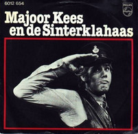 * 7" * PAUL VAN VLIET - MAJOOR KEES EN DE SINTERKLAHAAS (1976) - Comiques, Cabaret