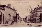 Delcampe - 16 , JARNAC , Rue Jacque Moreau - Jarnac