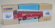 Corgi 98601 GM 4502 Pacific Electric Bus N/B - Corgi Toys