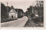 17.354/ Croix Gente Prés Montendre - La Petite Chapelle(cpsm) - Montendre