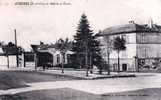 Cpa Achères (78) Mairie Et écoles , Coll Louvrier , Petite Animation , 1918 - Acheres