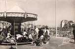 Le  Pouliguen    44     Manège D'enfants. Fête Foraine     (voir Scan) - Le Pouliguen