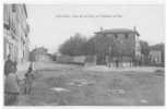 69 // RHONE / OULLINS / Rue De La Gare Et Chemin Du Bac / ANIMEE / - Oullins