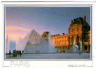 CP - PARIS - MUSEE DU LOUVRE - LA COUR NAPOLEON ET LA PYRAMIDE - 639 - Louvre