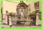 BRUXELLES , BELGIQUE - MANNEKIEN PIS -  ANIMÉE - - Beroemde Personen