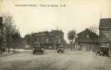 ILE SAINT DENIS 93 - Place Du Javeau- Automobiles - L'Ile Saint Denis