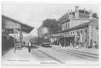 72 // SARTHE / SABLE SUR SARTHE / La Gare, J Malicot Photo / ANIMEE / (vue Intérieure, Arrivée Du Train) / - Sable Sur Sarthe