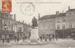 55 - LIGNY-en-BARROIS - La Place Nationale Et Statue Du Général Barrois - Ligny En Barrois