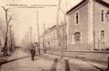 34 PEZENAS Avenue De La Gare Du Nord Et Ecole Supérieure De Jeunes Filles, Animée, Ed Marty 8, 191? - Pezenas