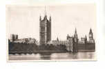 HOUSES OF PARLIAMENT AND WESTMINSTER ASSEY LONDON - Westminster Abbey