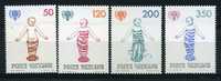 VATICAN / 685-688 / ANNEE DE L ENFANT / SCULPTURE DE ROBBIA - Unused Stamps