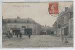 LUCHE.  PLACE DE L'EGLISE - Luche Pringe