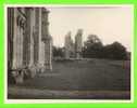 GLASTONBURY ABBEY RUINS, UK  - PICTURE - PASSED BY # 33718  ARMY EXAMINER US - - Andere & Zonder Classificatie