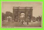 LONDON, UK - THE MARBLE ARCH - ANIMATED IN CLOSE UP - H. HESKETT - - Londres – Suburbios