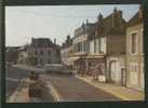 Vermenton - Place De La Libération (Acadiane Utilitaire Tabac Presse Station BP Ed. Nivernaises ) - Vermenton