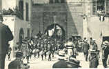 SUISSE - NEUCHATEL - FETE FEDERALE De CHANT 1912 - FANFARE Entrant Au BOURG De LANDERON - Le Landeron