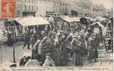 CPA 50 PONT L'ABBE-PICAUVILLE - ARRONDISSEMENT DE VALOGNES - UN JOUR DE MARCHE - Valognes