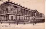 CPA.  PARIS.  Colonnades Du Louvre.   (animée) - Louvre