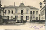 78 - YVELINES - MAULE - LA MAIRIE - BEAU PLAN - BELLE ANIMATION - EDIT. A. BOURDIER Avant 1904 PRECURSEUR - Maule