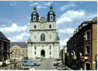 Carte Postale   Belgique  Saint-Hubert  Place De L'abbaye édit: IRIS - Saint-Hubert