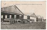 CPA 18 AVORD - Centre Militaire D Aviation - Hangars Et Appareils Ecole - Avord