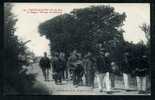 SAINT MARTIN (Ile De Ré) - Le Bagne - Groupe De Forçats - GROS PLAN ANIMÉ - Presidio & Presidiarios