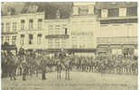 Reproduction CPA De Armentières, Un Coin De La Grande Place Pendant Les Grèves De Avril 1904 - Armentieres