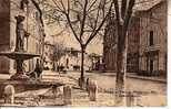 UZES   PLACE DU MARCHE AUX BLES  1905 - Uzès