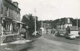 22 - COTES D´ARMOR - JUGON - RTE De LAMBALLE - CAFE Des TOURISTES - POMPE à ESSENCE - PANHARD - TRES BELLE CARTE - Jugon-les-Lacs