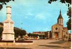 CARTE POSTALE DE MONTCEAU LES MINES - PLACE ET EGLISE NOTRE DAME - Montceau Les Mines