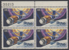 !a! USA Sc# 1529 MNH BLOCK W/ Top Margins & Plate-# 35213 - Skylab - Nuevos