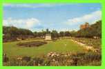 QUÉBEC - PLAINES D'ABRAHAM - MONUMENT ET PARC STE JEANNE D'ARC - ÉMILE KIROUAC - CIRCULÉE EN 1967 - - Québec - La Cité