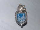 Pin's - GENDARMERIE - Police