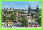 LONDON, UK  - THE TOWER OF LONDON & TOWER BRIDGE - WELL ANIMATED - TRAVEL IN 1979 - - Londres – Suburbios