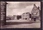 76/ ENVERMEU. Place De La Mairie (Les Ecoles Et La Salle Des Fêtes) - Envermeu