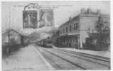 05 // EMBRUN, LA GARE, Arrivée D'un Train Venant De Briançon, Au Fond Pic Du Clocher, Goujon édit N0° 184 - Embrun