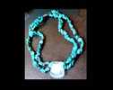 Beau Collier Ras Du Cou Cristal Et Turquoises - Kettingen