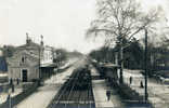 78 - YVELINES - LE VESINET - LA GARE - TRAIN - CARTE PHOTO - Edit. DELANSORNE & MINER  PRECURSEUR Avant 1904 - Le Vésinet