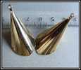 Lot De 2 Cônes Métal Plaqués Or Pour Perles Environ 38x24mm Excellente Qualité - Perlas