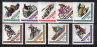 PC286 - UNGHERIA , Moto : Serie  N. 1530/1538  *** - Neufs