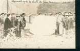 CARTE PHOTO APPAREIL APRES LA CHUTE DE L´APPAREIL DES FRERES MORANE LE 5/10/1910 REF1706 - Ongevalen