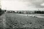 64 - PYRENEES ATLANTIQUES - BIDACHE - BELLE VUE D'ENSEMBLE - SCENE De LABOUR - LABOURAGE - CPSM 9X14 - Bidache