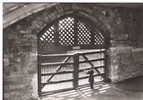 CP - TOWER OF LONDON - TRAITORS' GATE - ANIMEE - Tower Of London