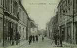 D02 - FERE-EN-TARDENOIS  - Rue Carnot - Fere En Tardenois